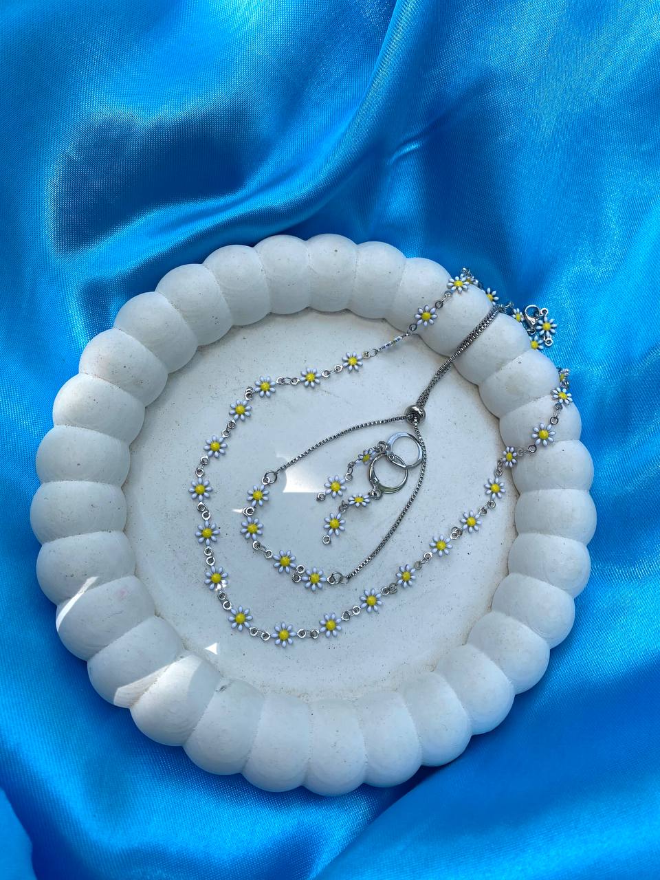 گردنبند دستبند و گوشواره بابونه